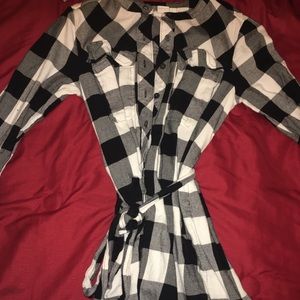 Flannel black & white dress